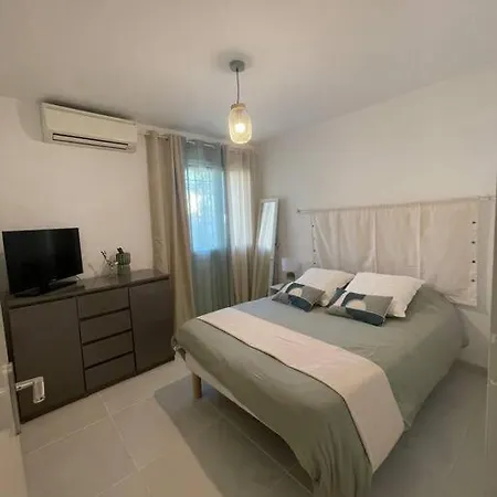 Maison 3chambres ,climatisee Semesterbostad *